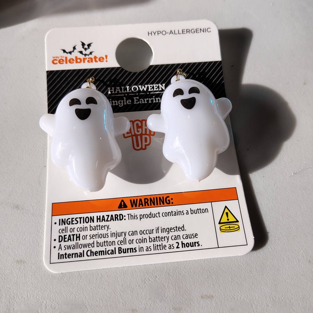 White Ghost Light Up Halloween Earrings